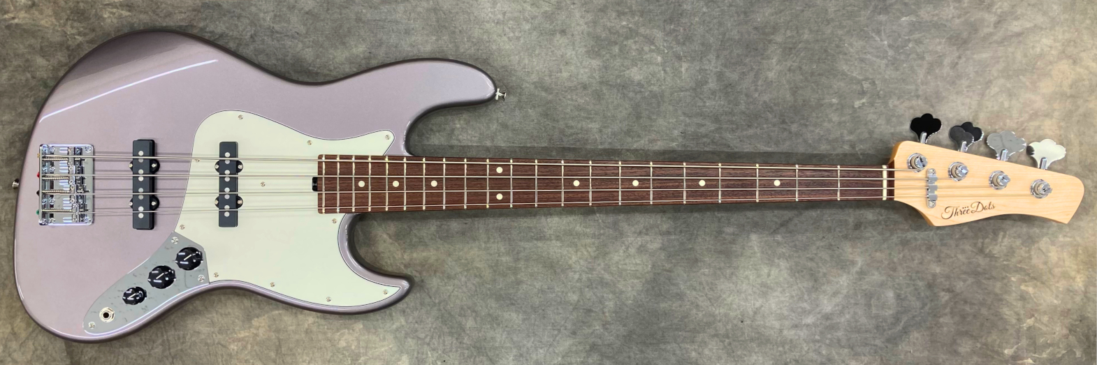 ThreeDots Guitars（取扱終了製品） | Okada-International