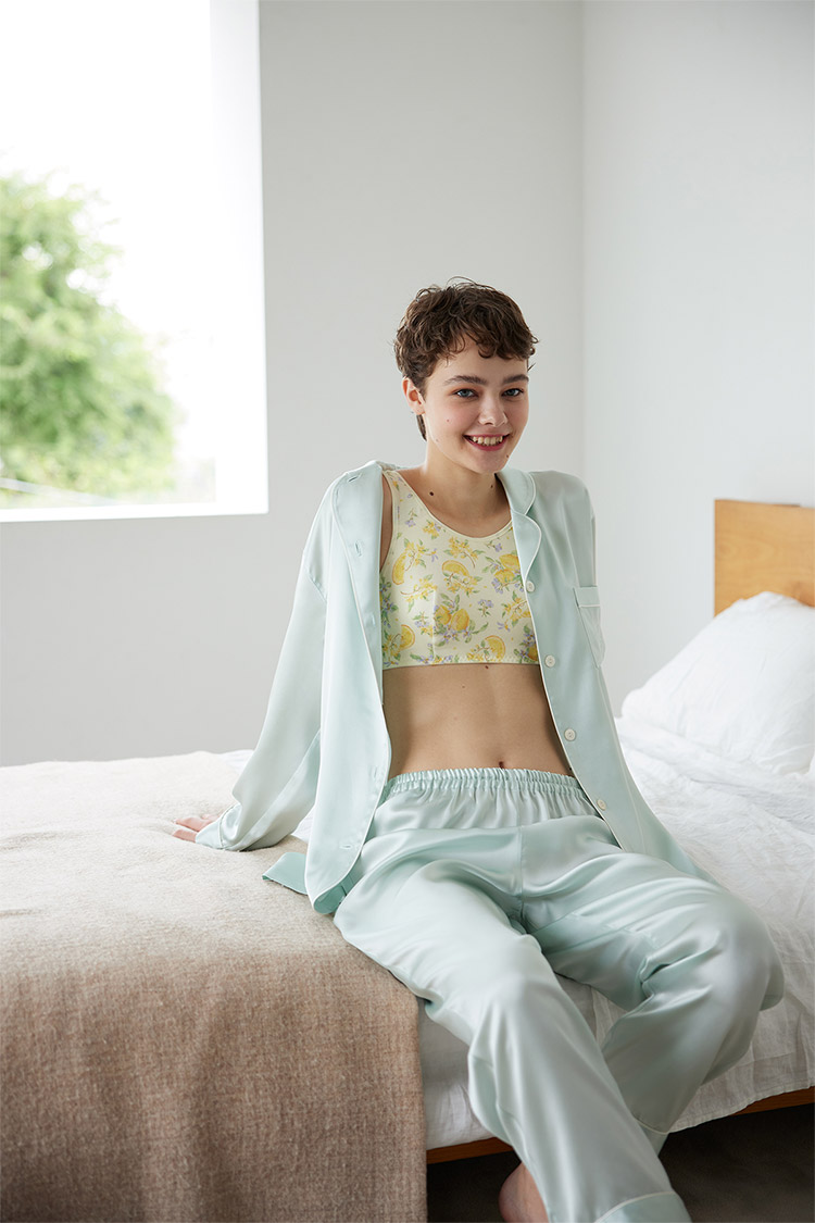 YDX542｜ワコール 睡眠科学 パジャマ 上下セット レディース シルク100