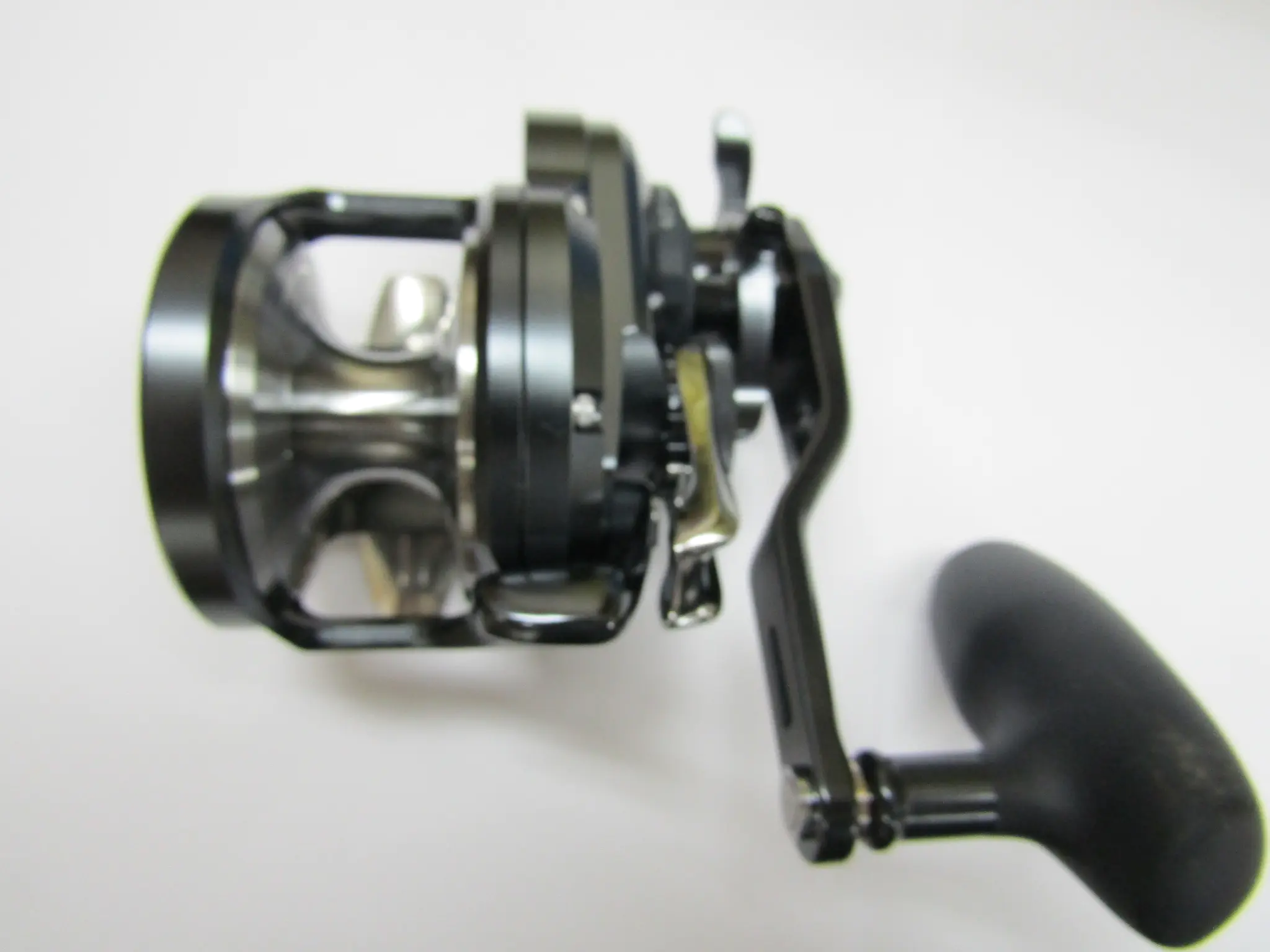 オシアジガーFカスタム3000HG(右) - 57,000円 : 海釣り、船釣り専門店