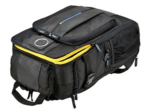 コンパクトなサイズながら「OM-D E-M1 Mark II」フルシステムを収納