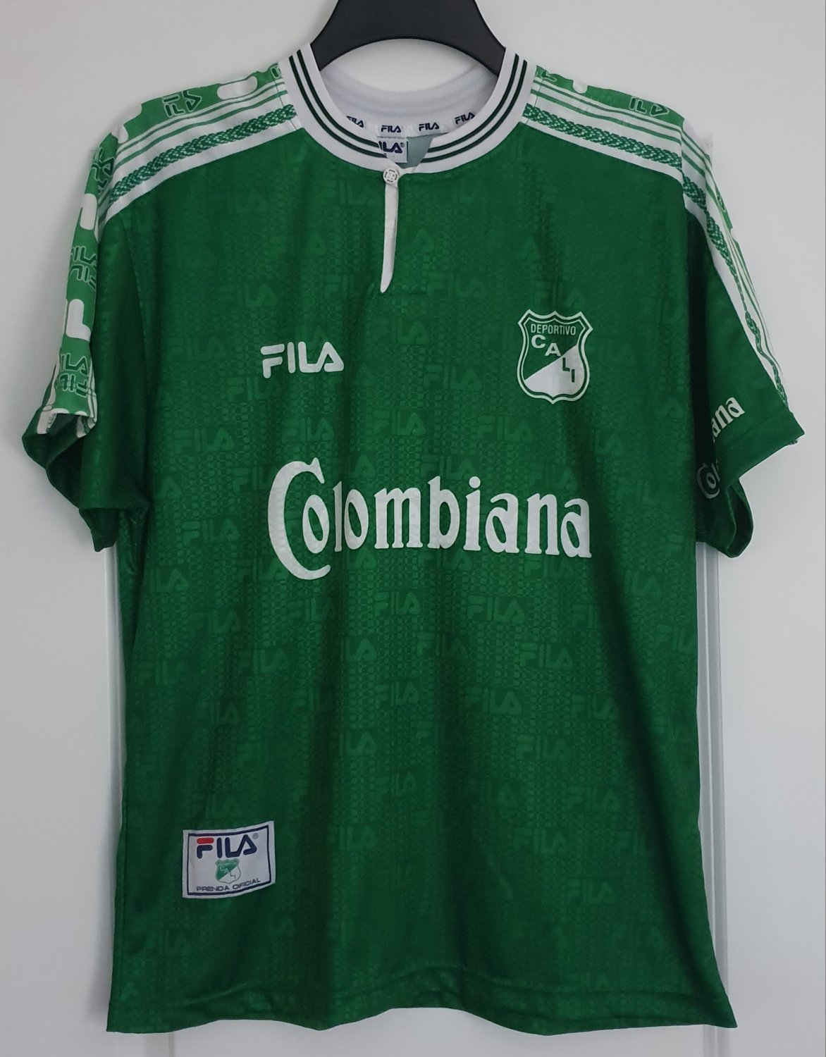 Deportivo Cali Home football shirt 1999. Sponsored by Colombiana