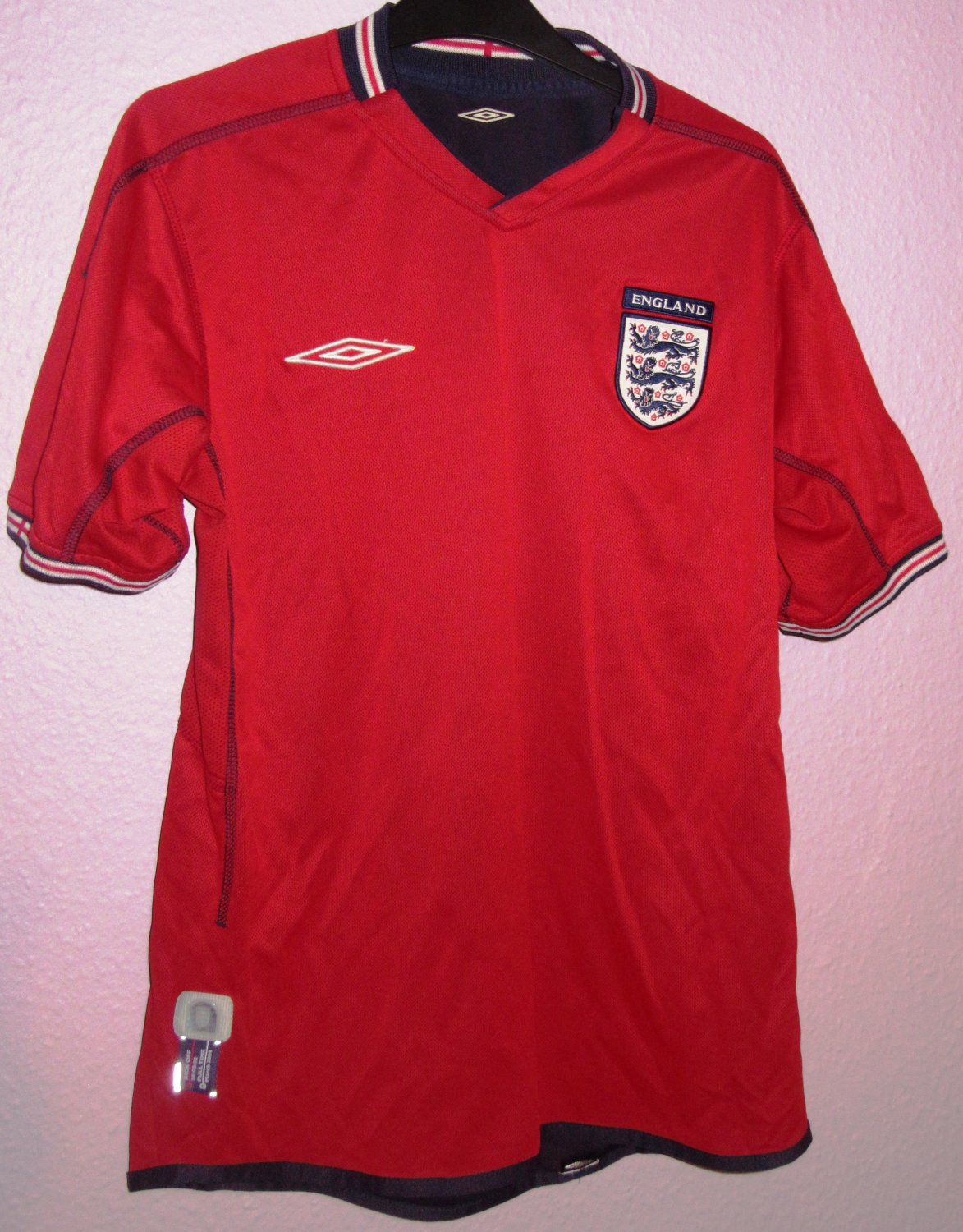 England Away football shirt 2002 - 2004