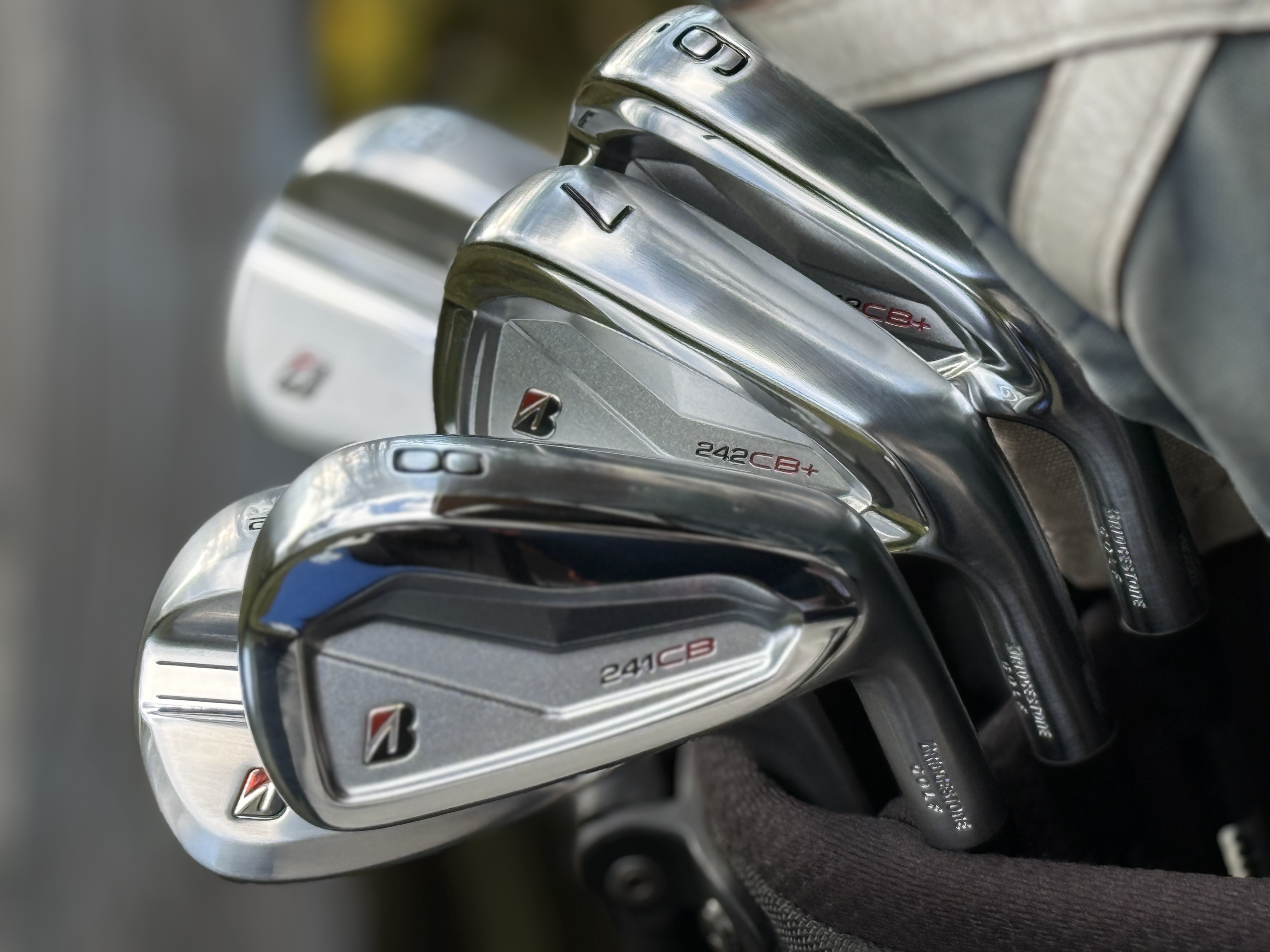 フジクラ24ベンタスブラック、レッド試打インプレ！｜ゴルフギア最新