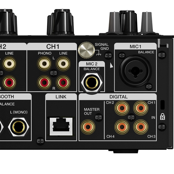 Pioneer DJの最高峰のサウンドを。4CH仕様クラブの定番ミキサー、DJM