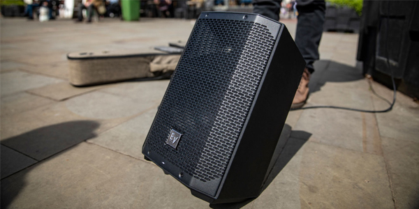 中古品／専用トートバッグ付き！】Electro-Voice/ポータブルPA