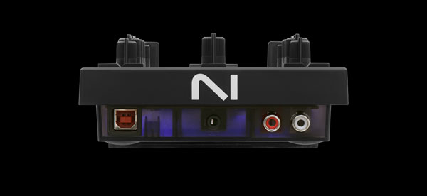 Native Instruments - Traktor Z1 Mk2