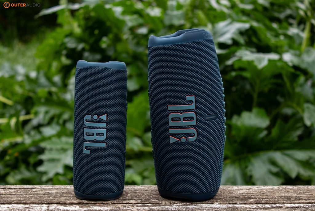 JBL Flip 6 vs Charge 5: Big Sound or Easy Portability?
