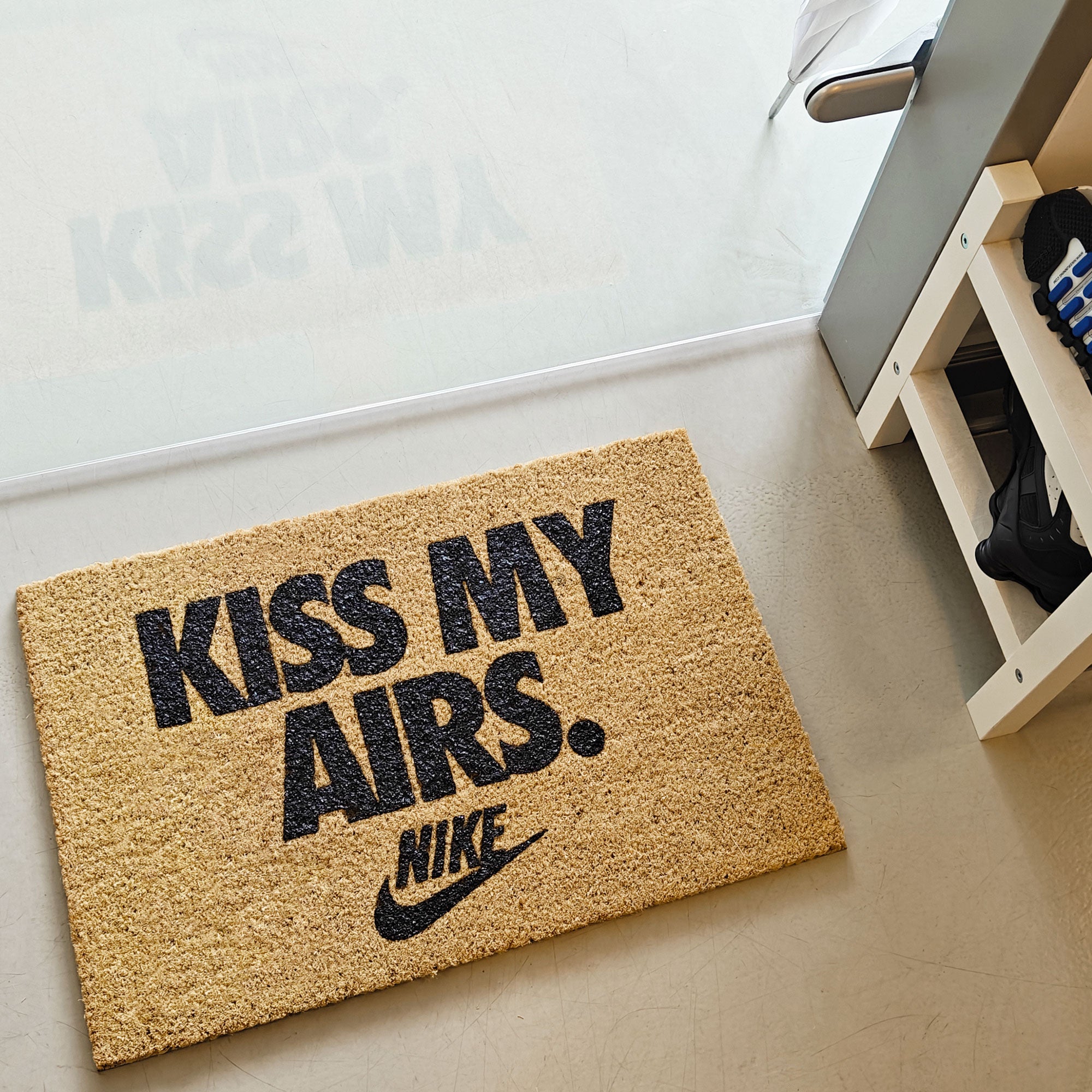 Overkill Kiss My Airs Doormat 19478 | OVERKILL