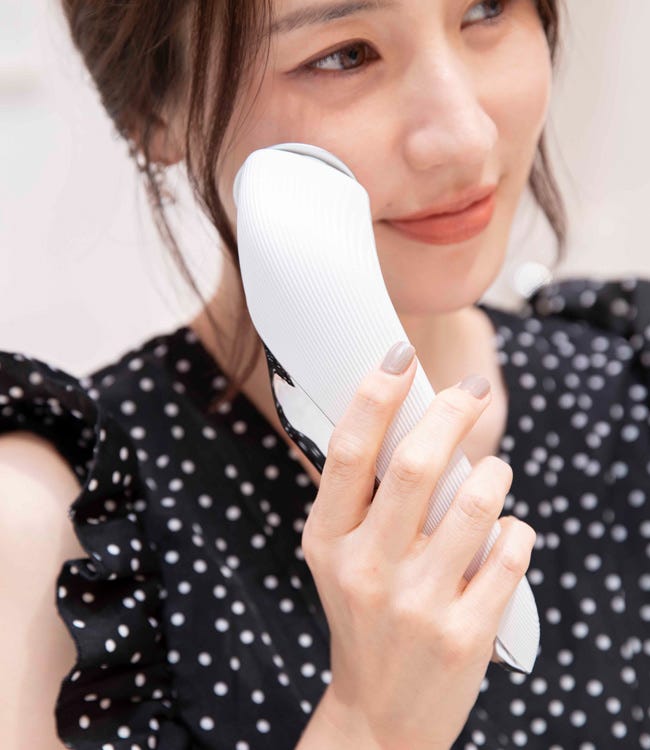 1回わずか5分で肌育！ハリツヤがアップする「リファ」の新美顔器 - OZmall