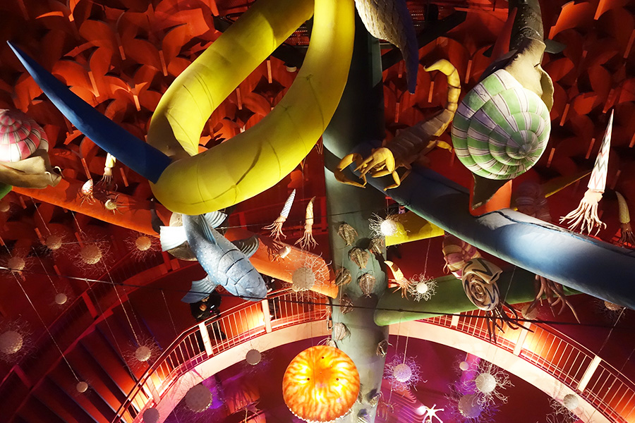 太陽の塔、復元された内部を公開 | Lmaga.jp