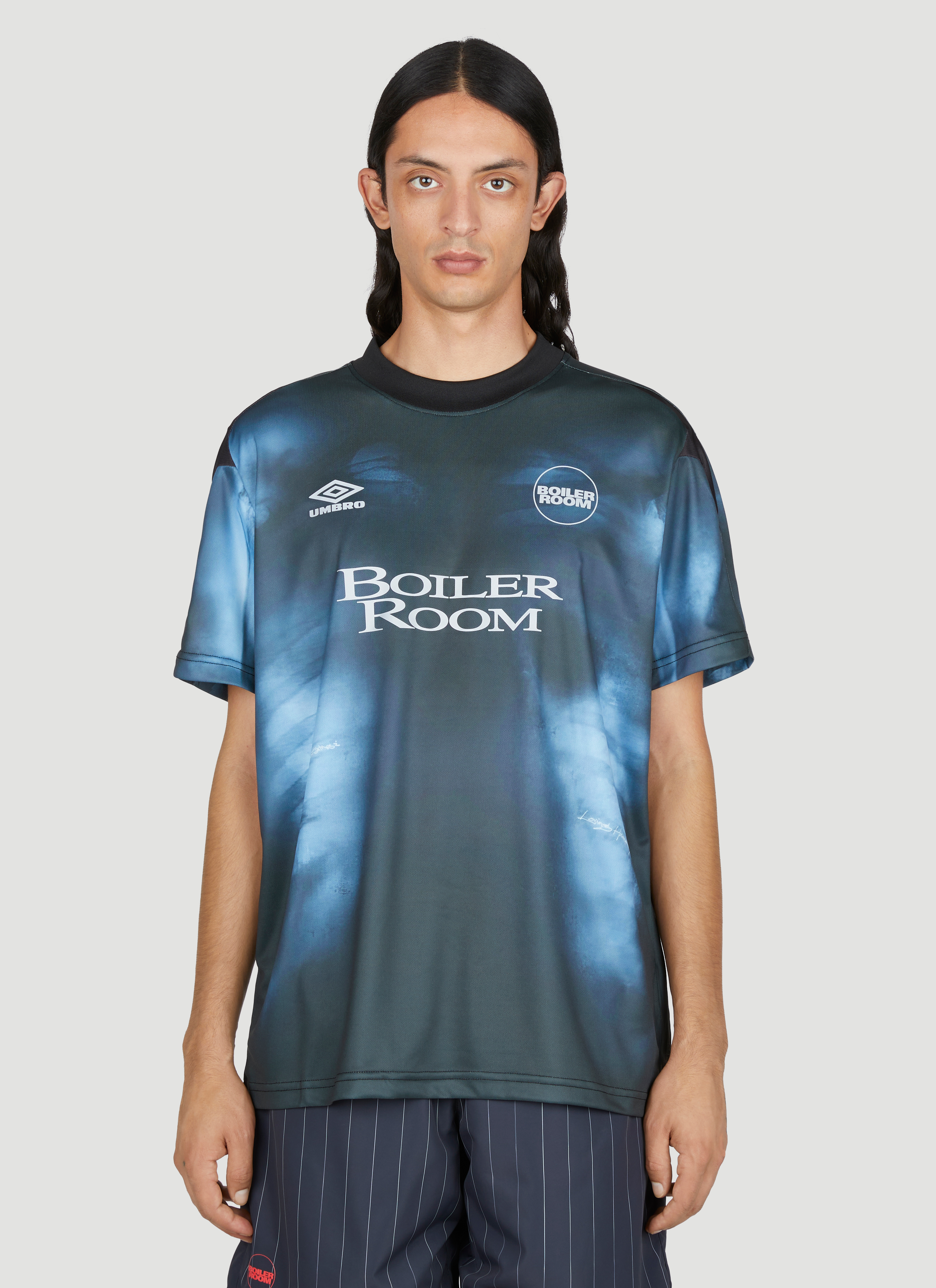 Boiler Room x Umbro Men's' Graphic Print Football T-Shirt in Black