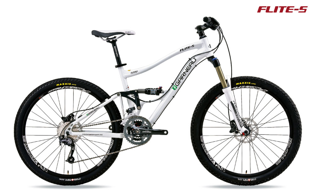 2010 LOUIS GARNEAU CATALOG /2010年 ルイガノ製品紹介