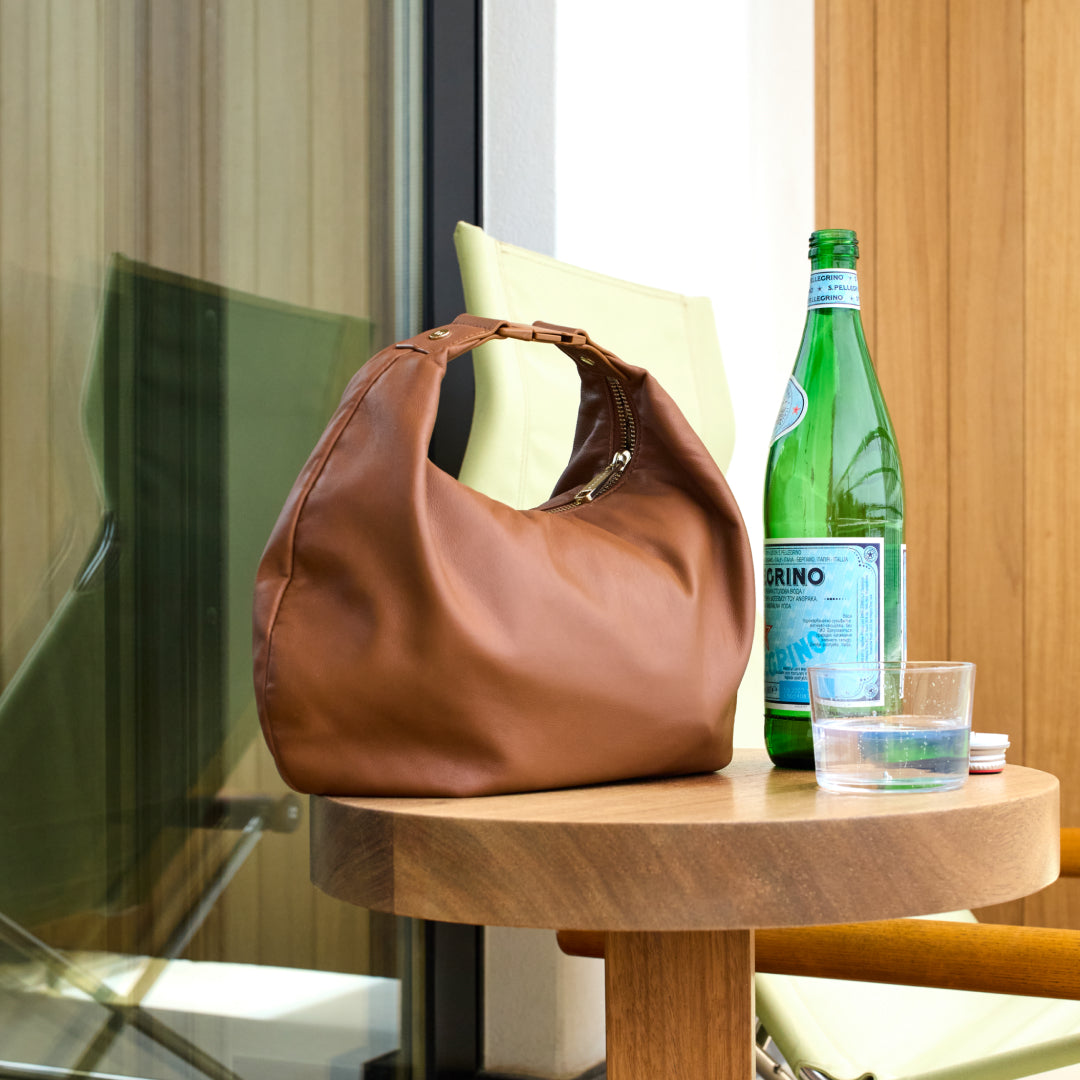 Aoyama_Cognac_Lifestyle.jpg?v=