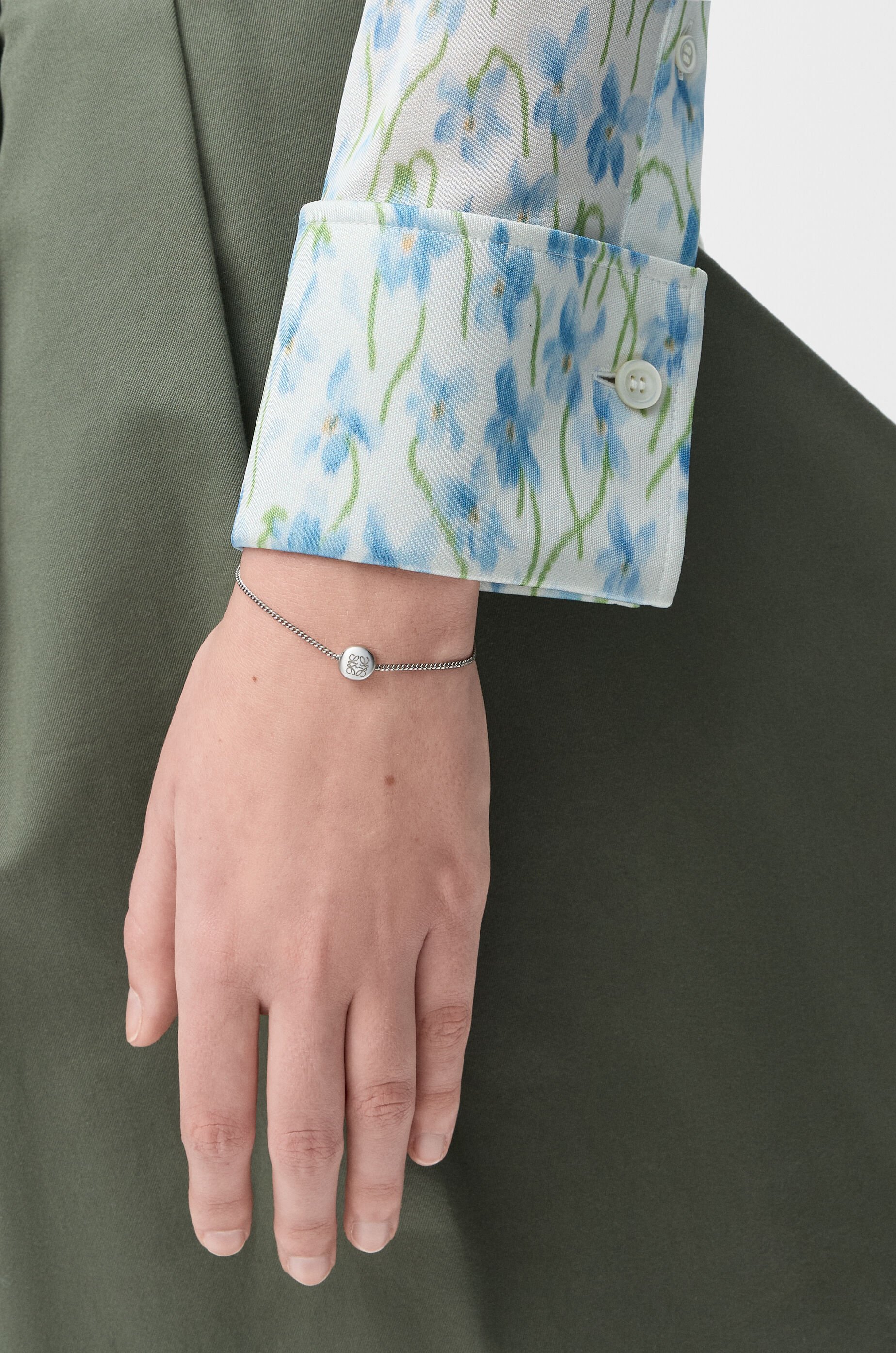 ぺブル ブレスレット（スターリングシルバー） シルバー - LOEWE Japan