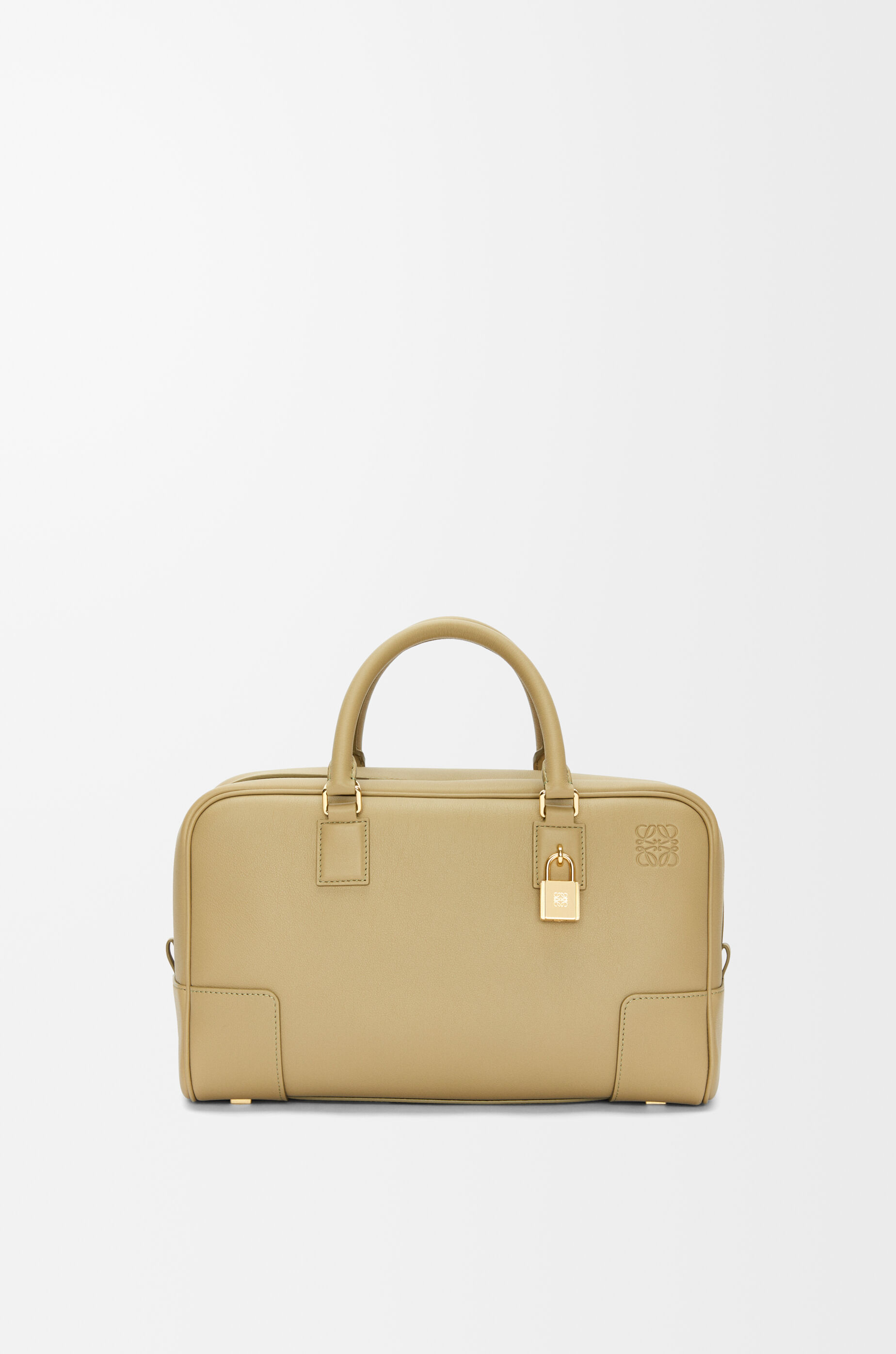 アマソナ28 バッグ（ナパカーフ） グリーン - LOEWE Japan official