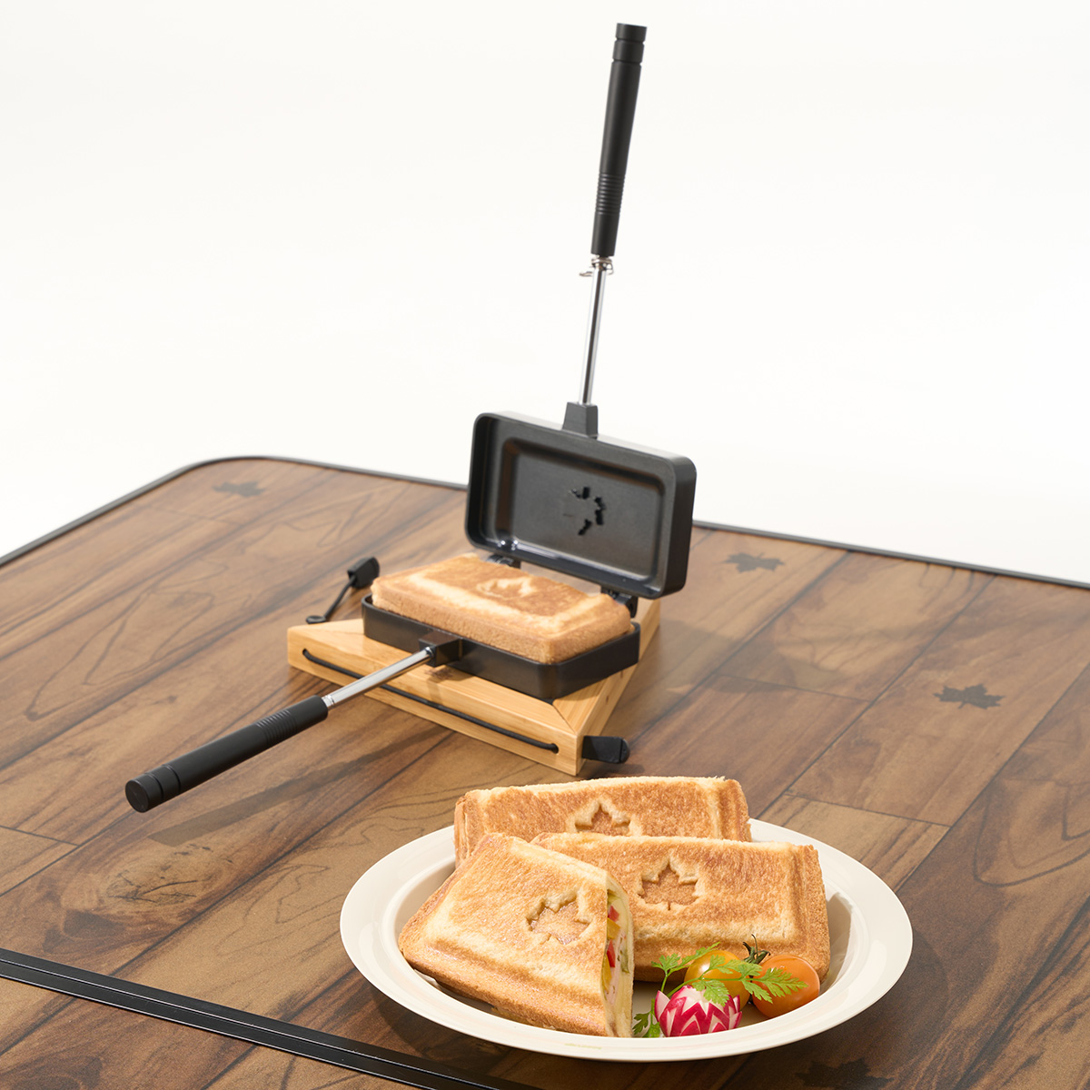 LOGOS ホットサンドパン（ハーフ）|ギア|キッチンウェア|クッカー|製品