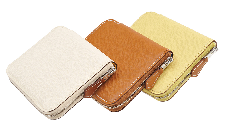 エルメス アザップ シルクイン コンパクト ゴールド/ カシス ヴォー