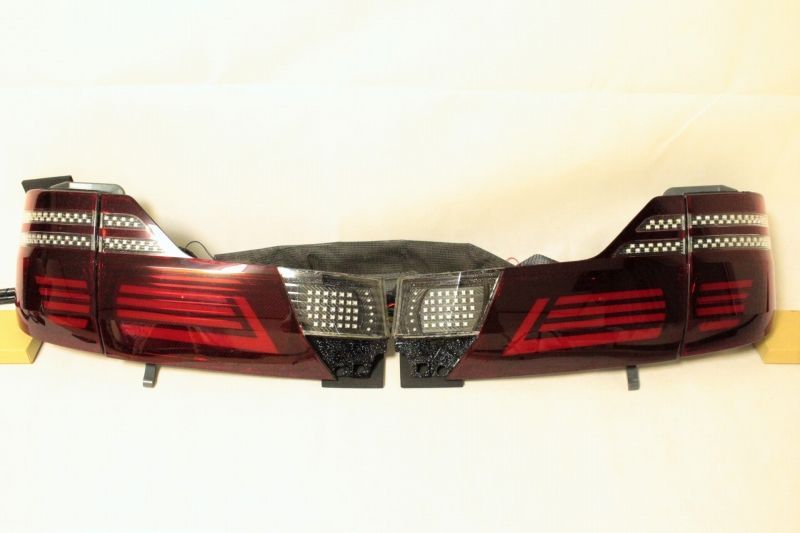 10系 アルファード 後期 フルLEDアクリルテール インナーブラックラメ