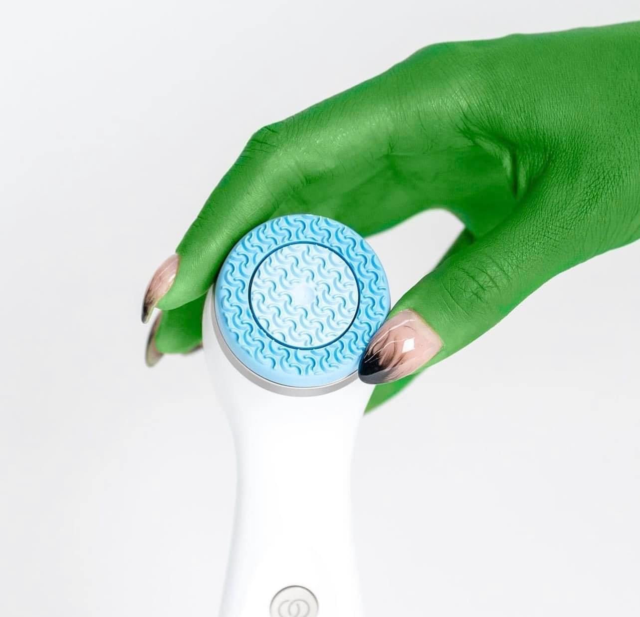 ageLOC LumiSpa iO Device Blue – Legally Lovely