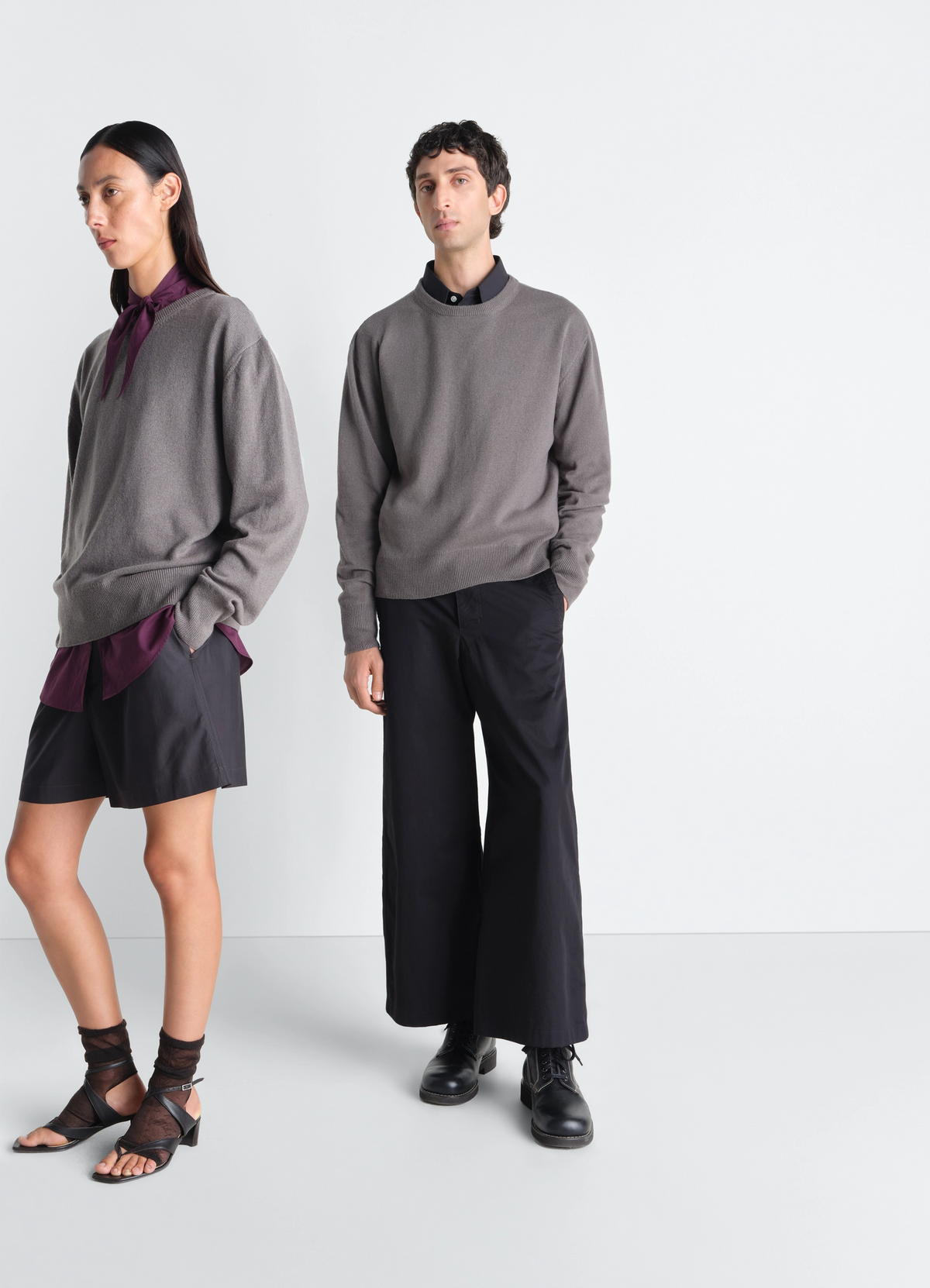 カシミアウールのクルーネックセーター - Wolf - カシミアウール