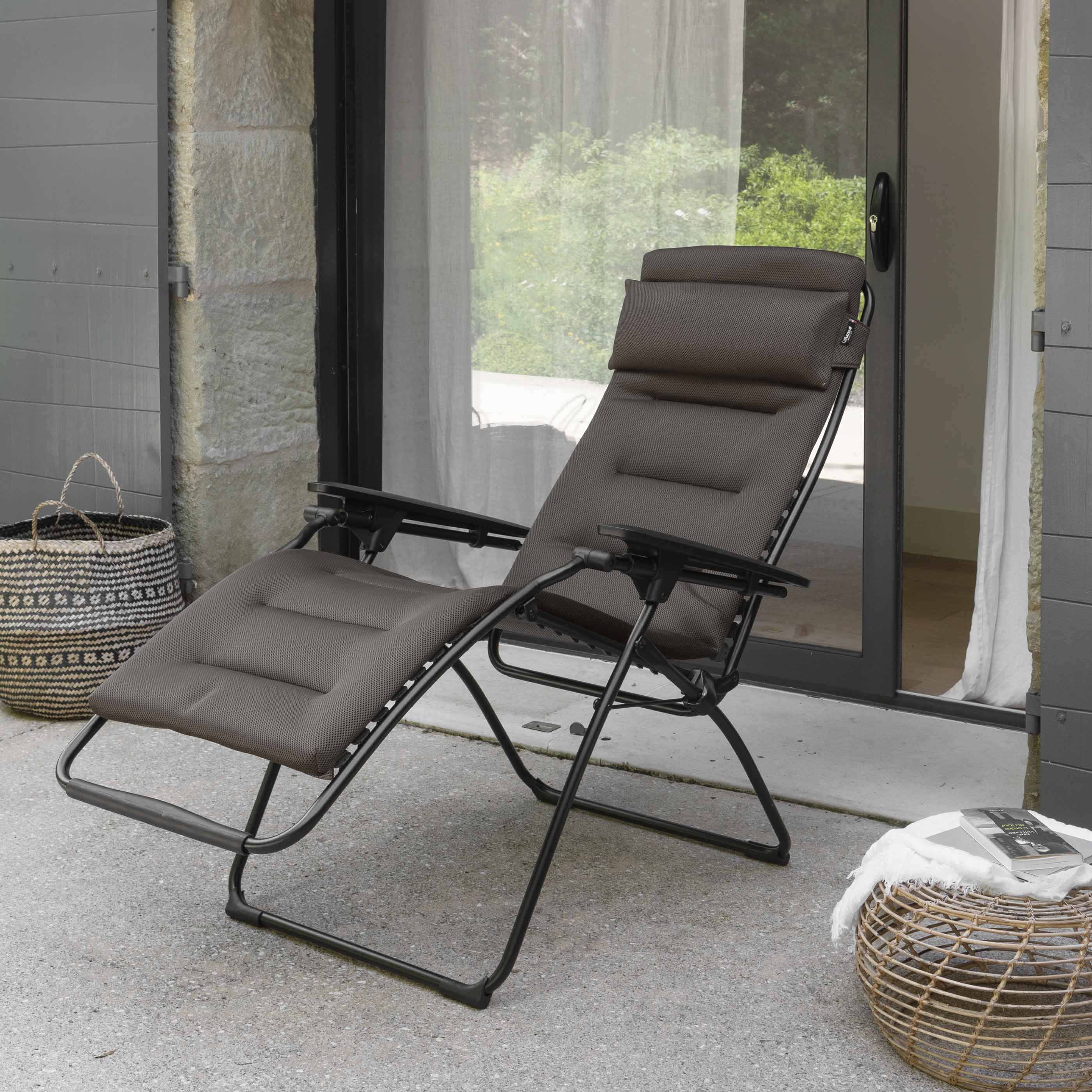 reclining chair futura xl air comfort taupe tubing black | LAFUMA