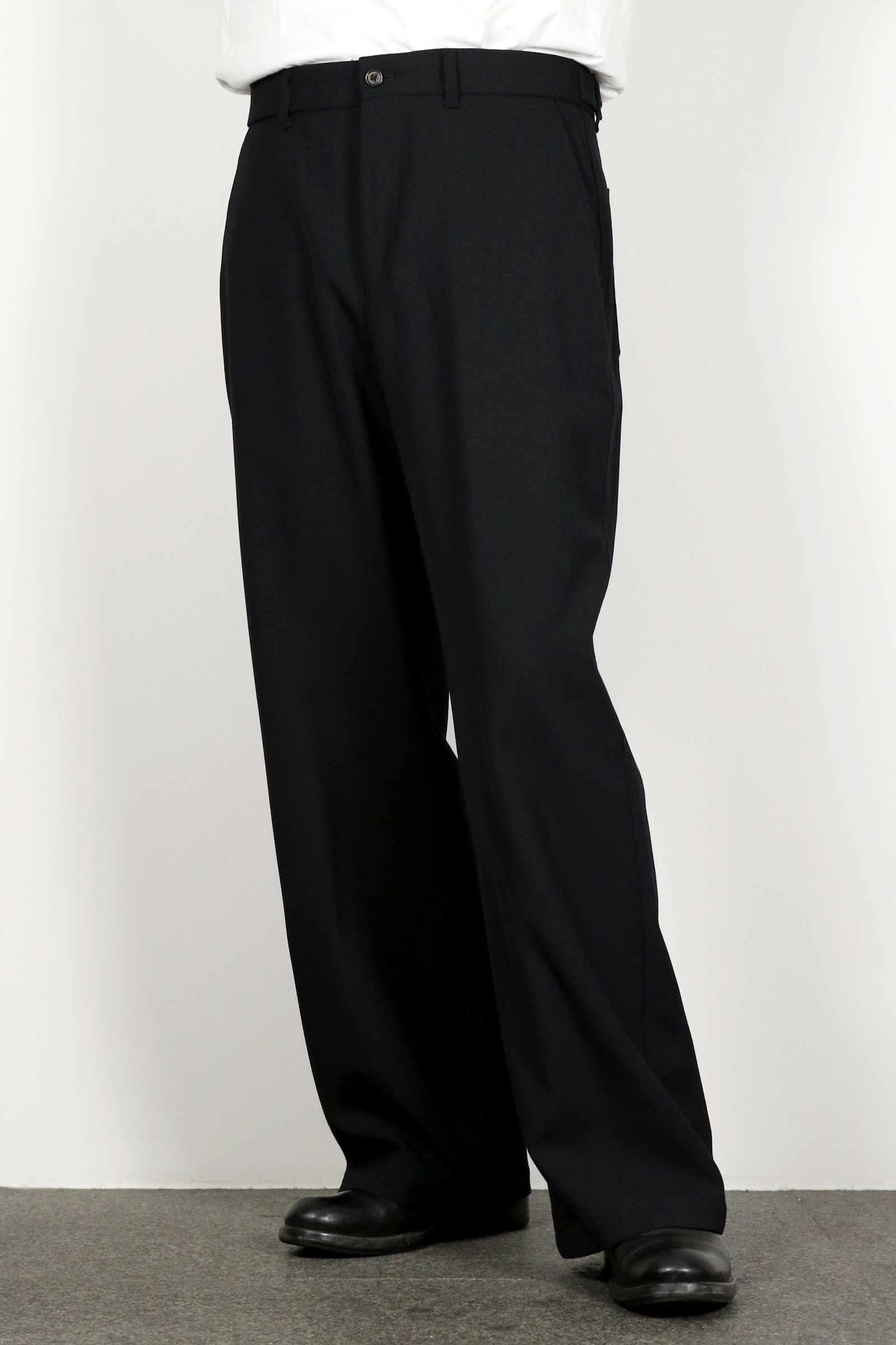 MARKAWARE - ORGANIC WOOL SURVIVAL CLOTH WIDE CARPENTER TROUSERS