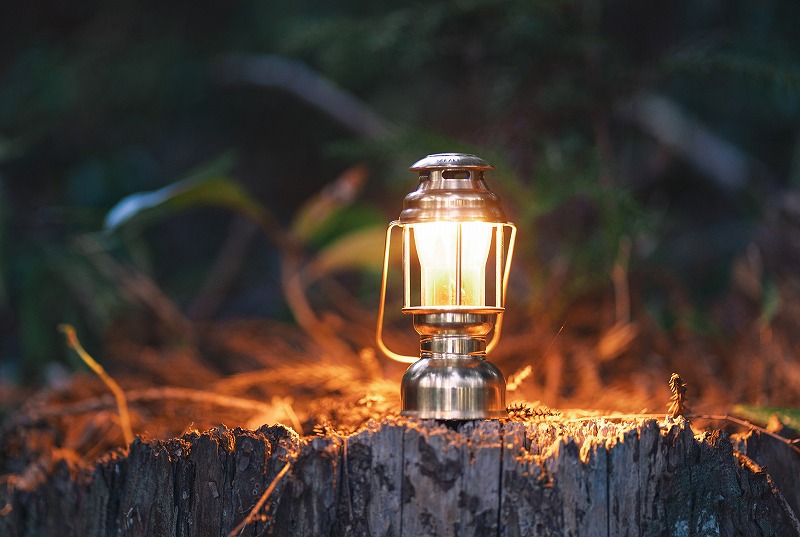 ゴールゼロがレトロなランタンに！町工場の職人がつくるランタンカバー