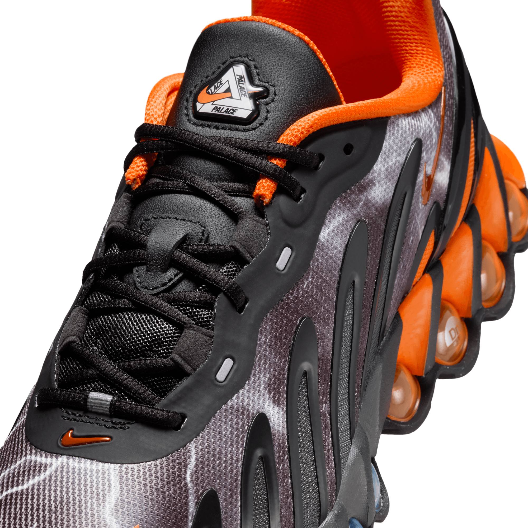 PALACE X NIKE AIR MAX DN8 SP 