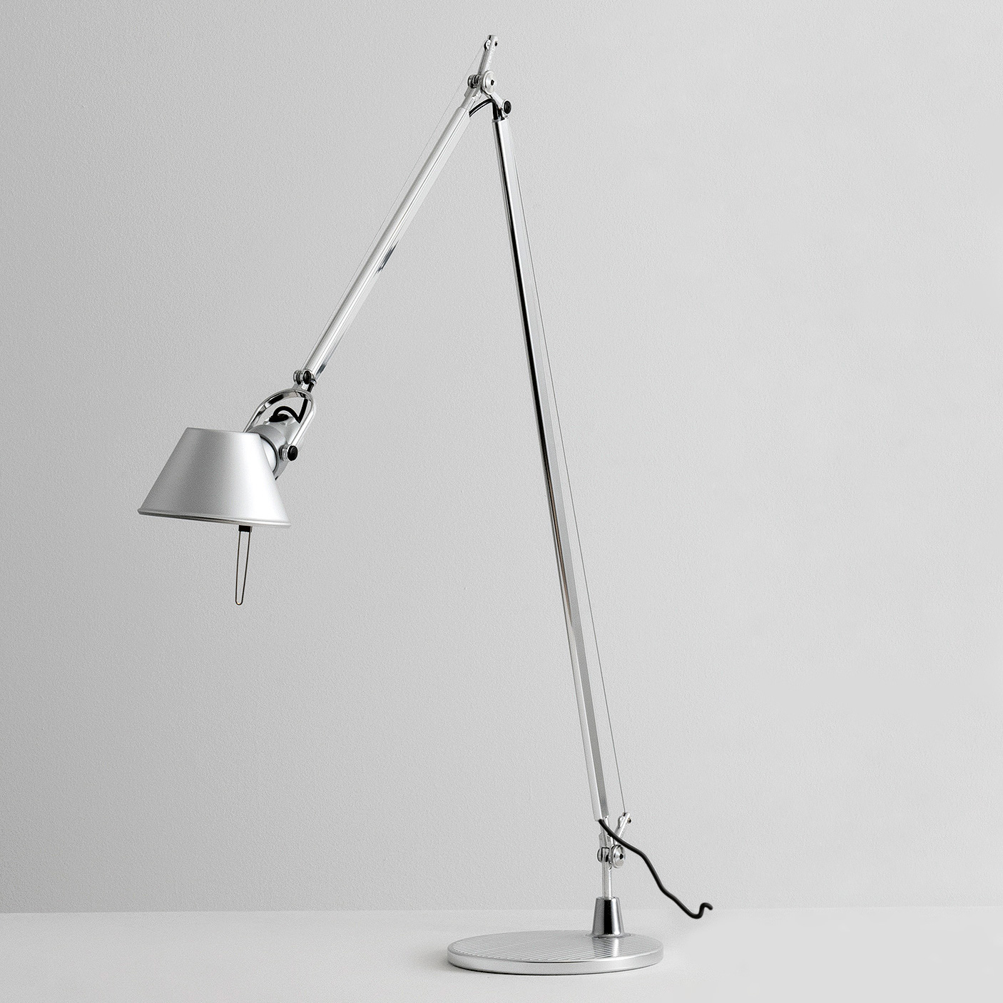 Artemide（アルテミデ）TOLOMEO READING FLOOR シルバー | LIVING