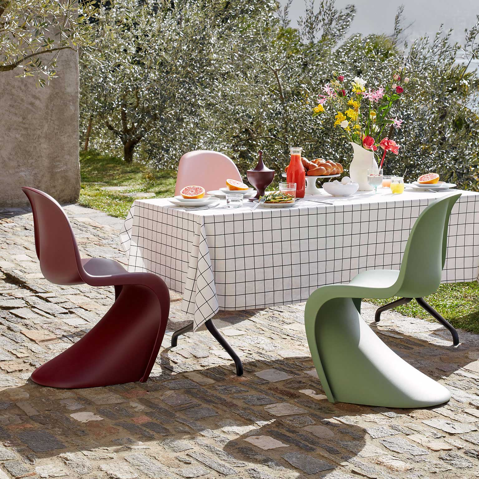 Vitra（ヴィトラ）Panton チェア | LIVING MOTIF｜家具・インテリア