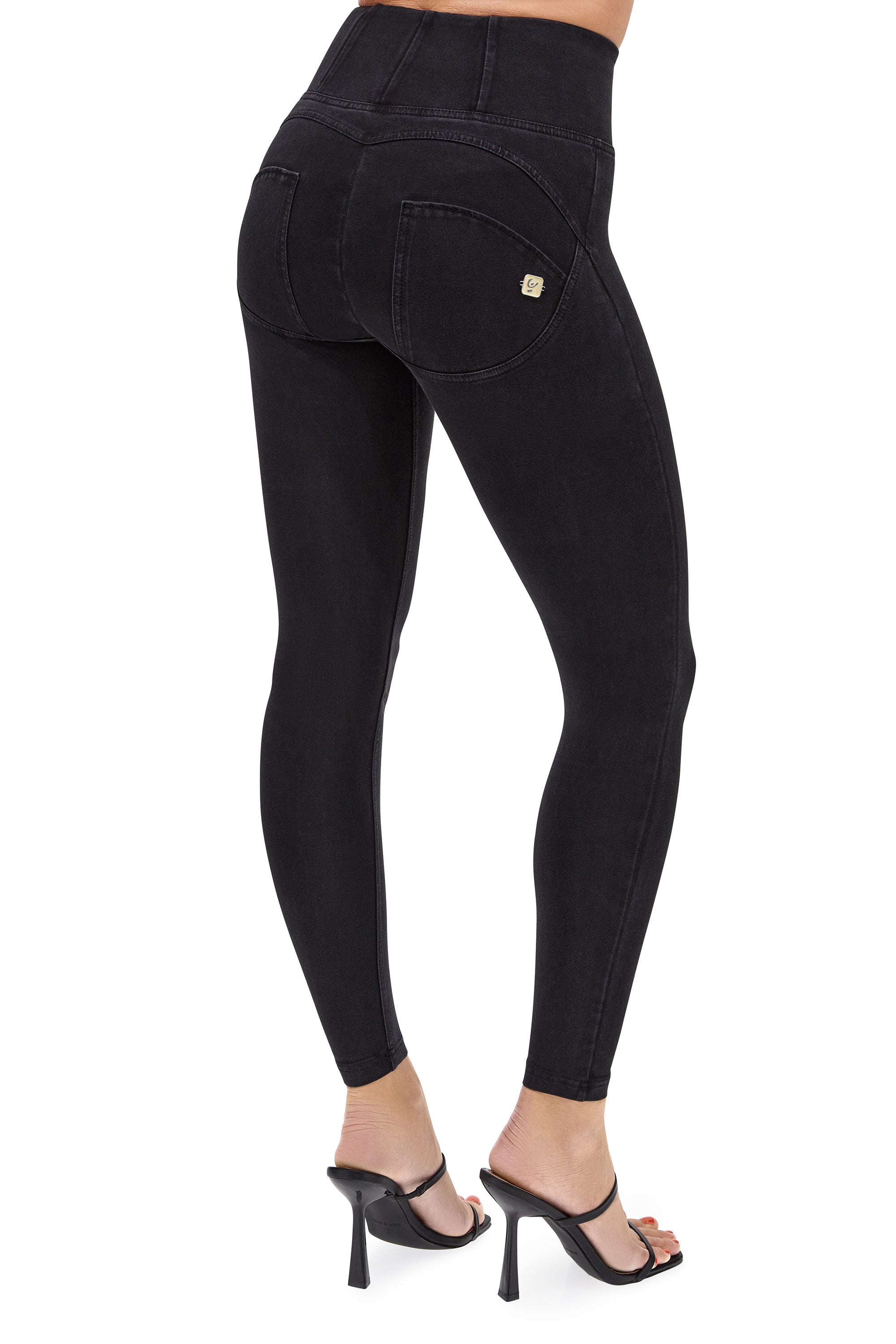 WR.UP® Denim - High Rise Full Length - Black Rinse - LIVIFY