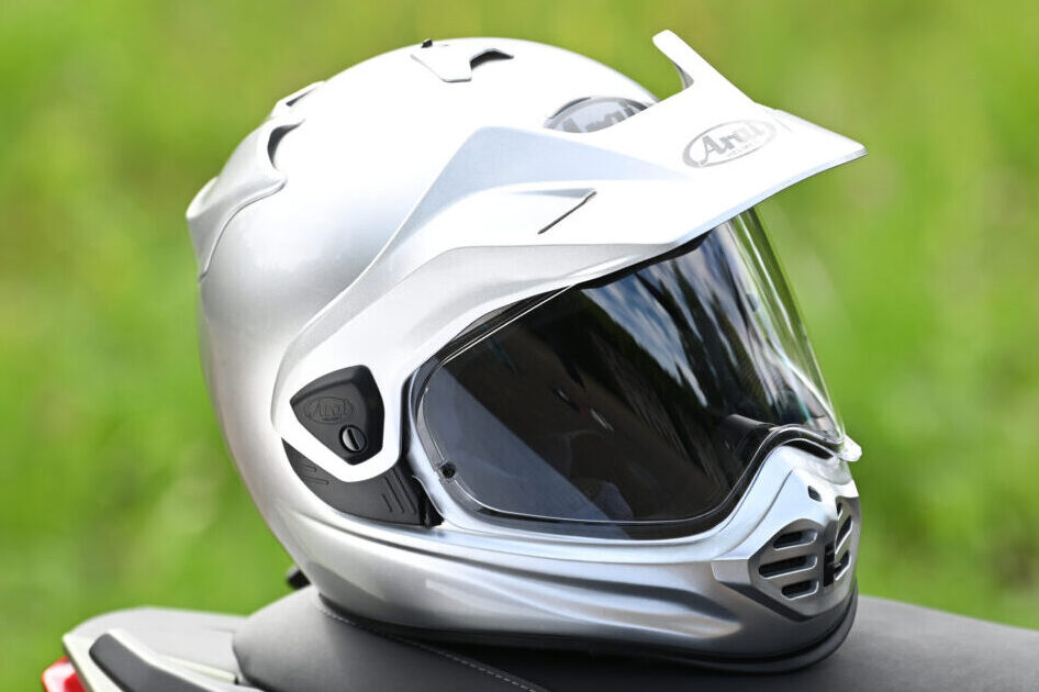 軽い＆涼しい＆使いやすい!! 新作シールド付きオフヘル『ツアークロスV