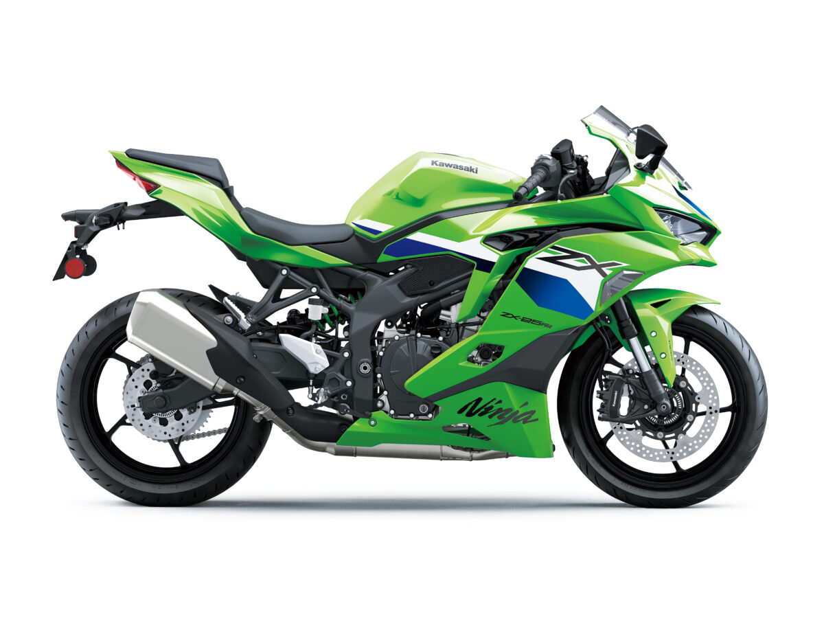 kawasaki_ninja_zx_25r_25rr-4.jpg