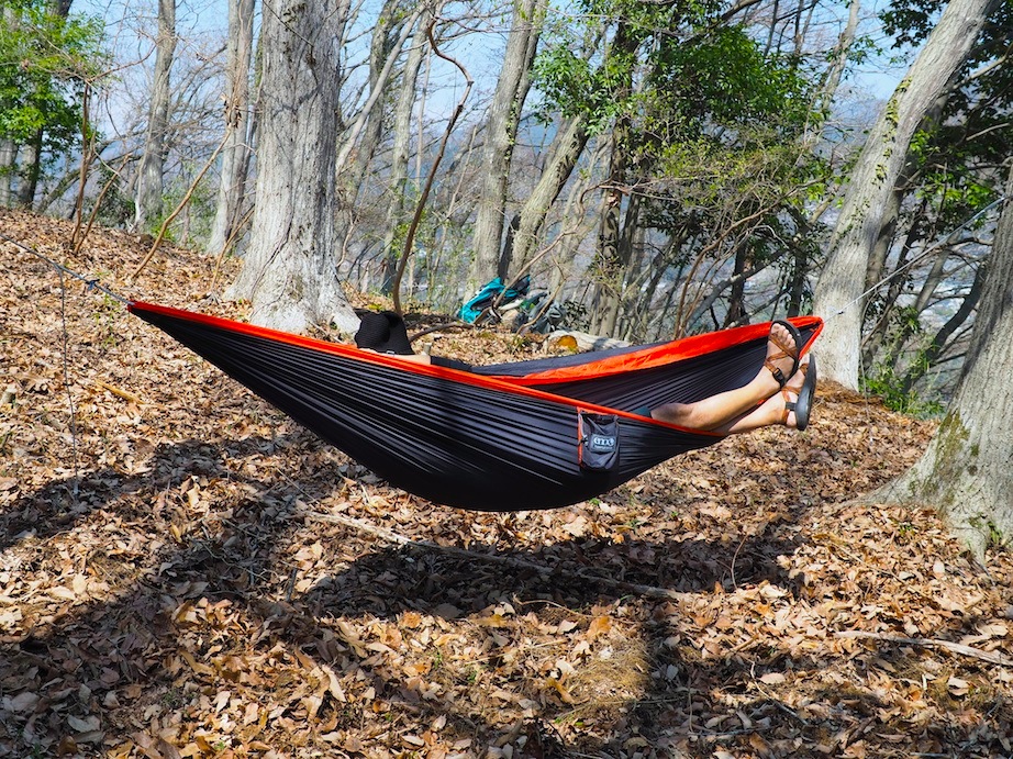 スタイル別、重量からのハンモック選び。あなたは何派ですかね