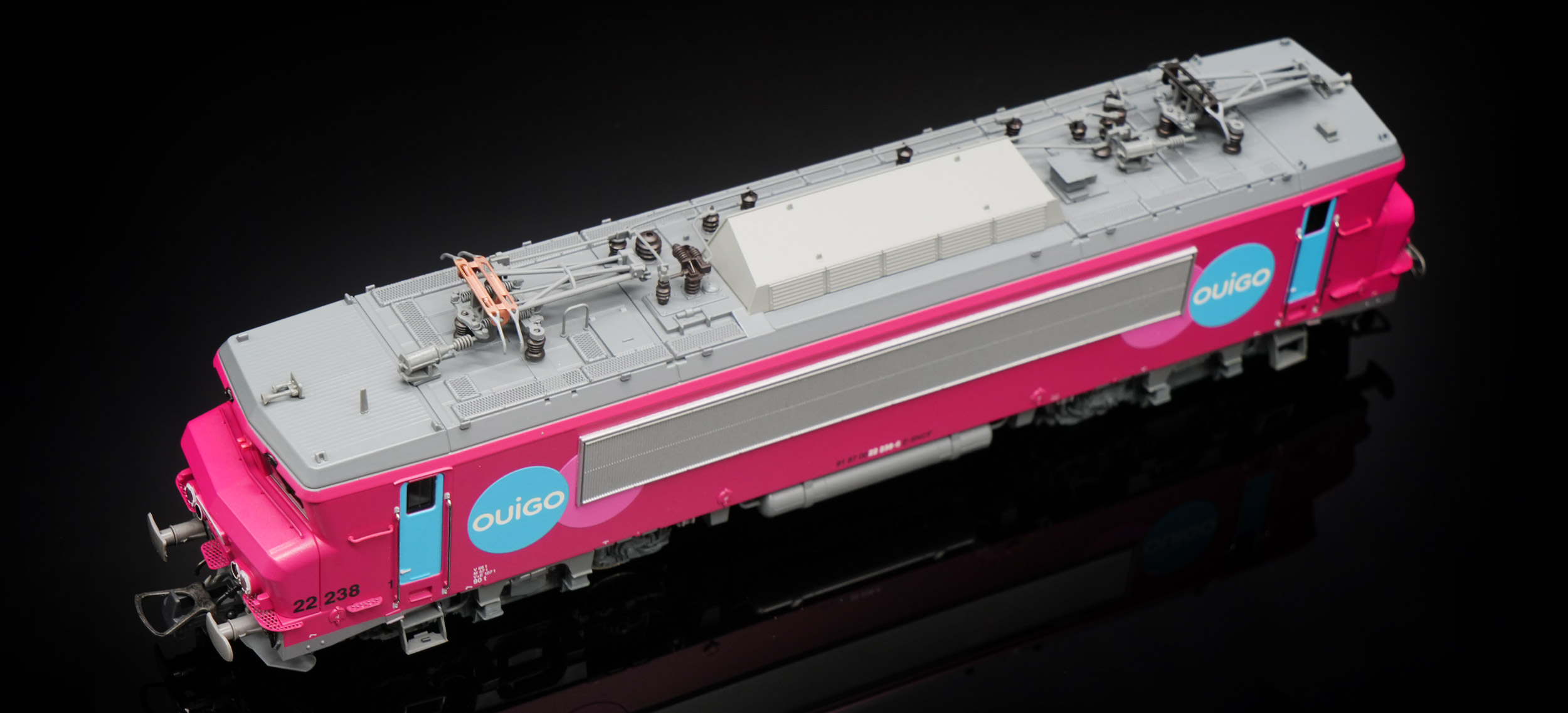 Roco 7500013 鉄道ゲージ H0 SNCF の電気機関車 BB 22200、エポック VI