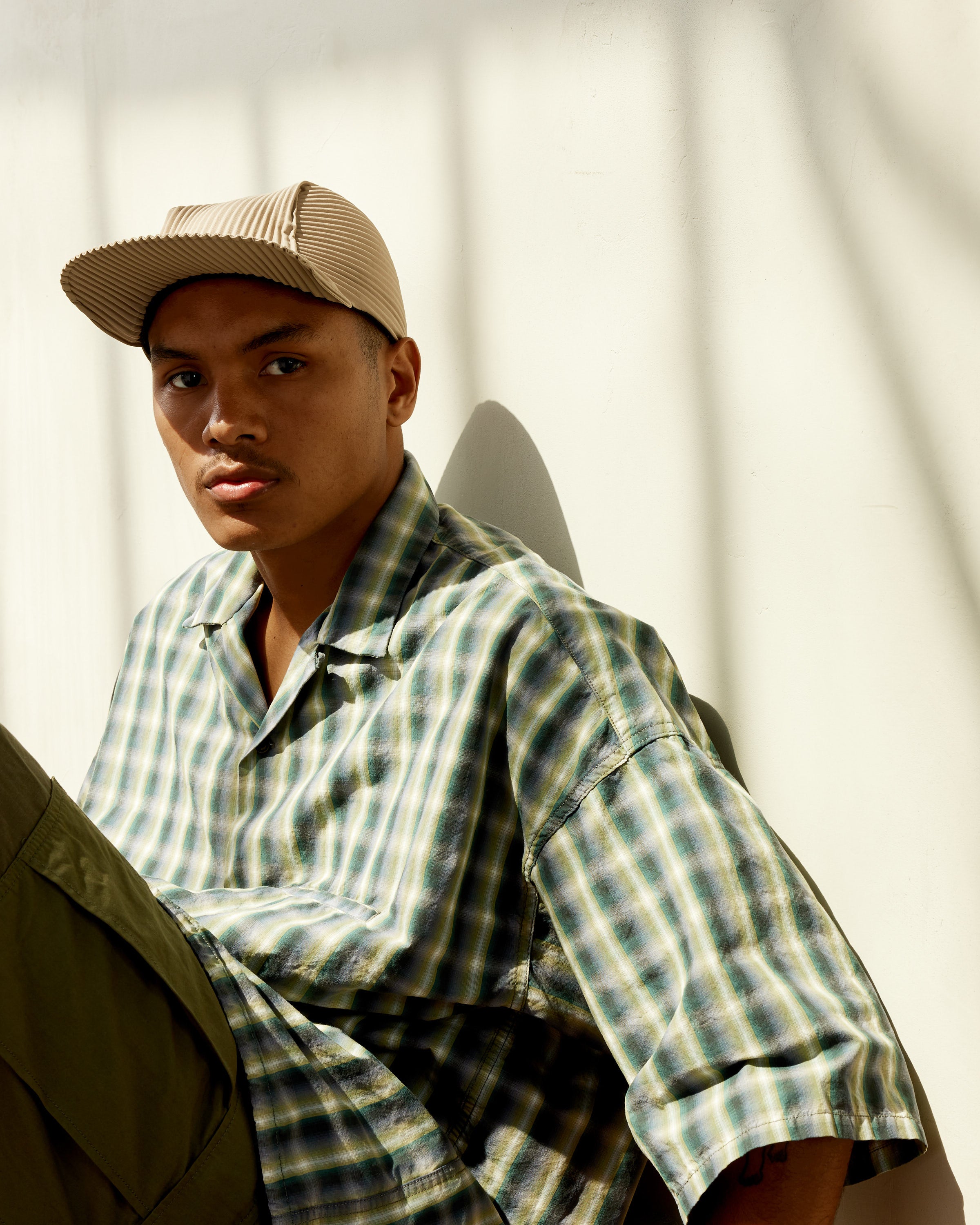 Open Collar Wind Shirt