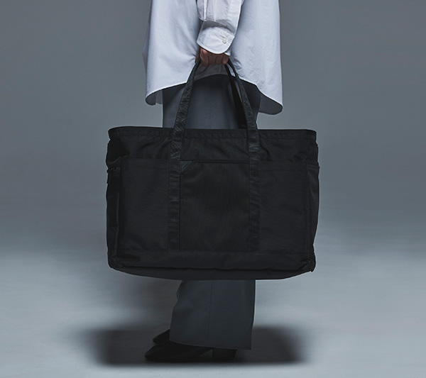 TOTE PRO M BLACK | PRO | PRODUCTS | MONOLITH OFFICAL ONLINE STORE