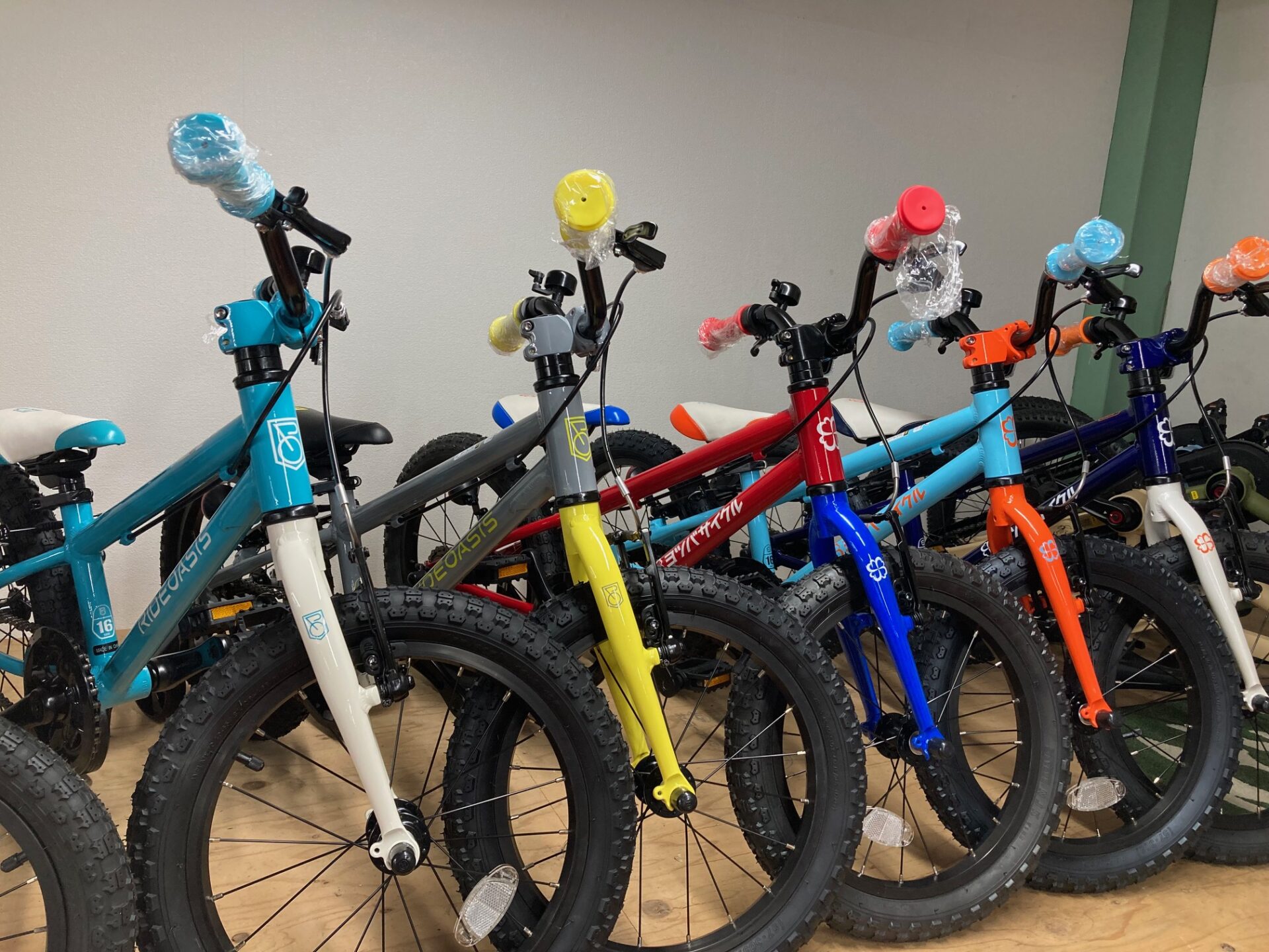 ヨツバサイクル（RIDEOASIS）16インチ入荷しました | MORE CREST