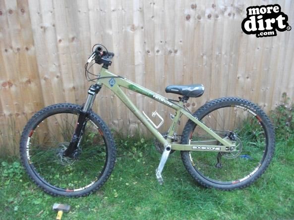 mongoose thunderball |Dirt Jump / Street | 22017