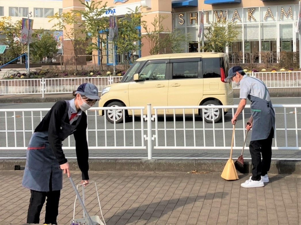 静岡】地域食材を使った商品の販売日に清潔なお店でお出迎え ｜ 産地