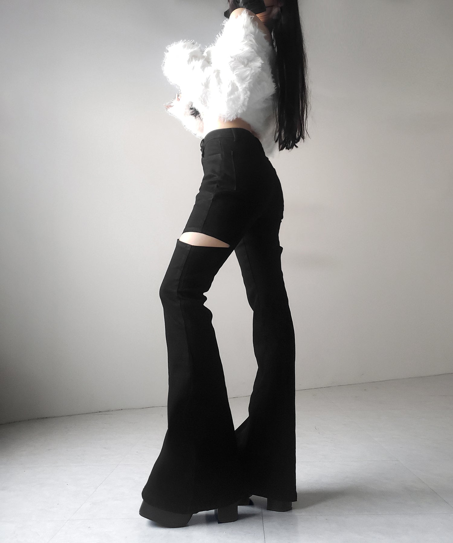 カットアウトヴィンテージストレッチフレアデニム ／ cutout vintage