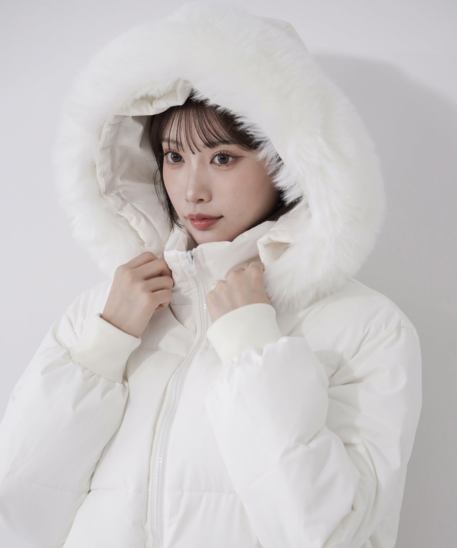 フード取り外し可能2WAY 】フェイクファーフードショートダウン