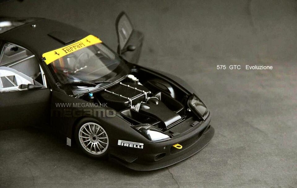1/18 Kyosho Ferrari 575 GTC 2005 Evoluzione EVO Matte Black Matte