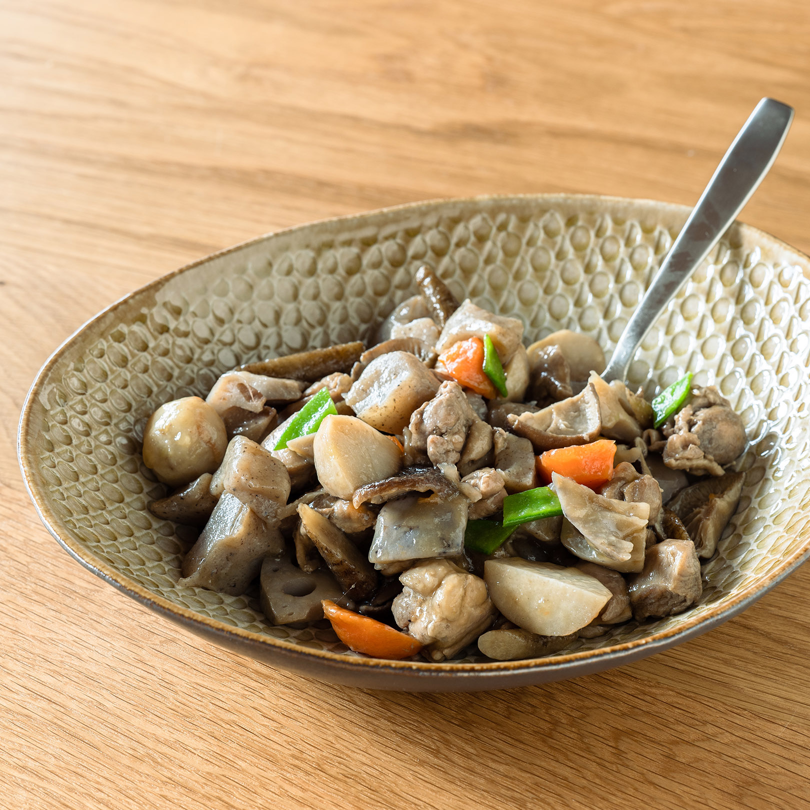 おもてなしの時期に揃えたい器｜大皿 | 信楽焼 明山