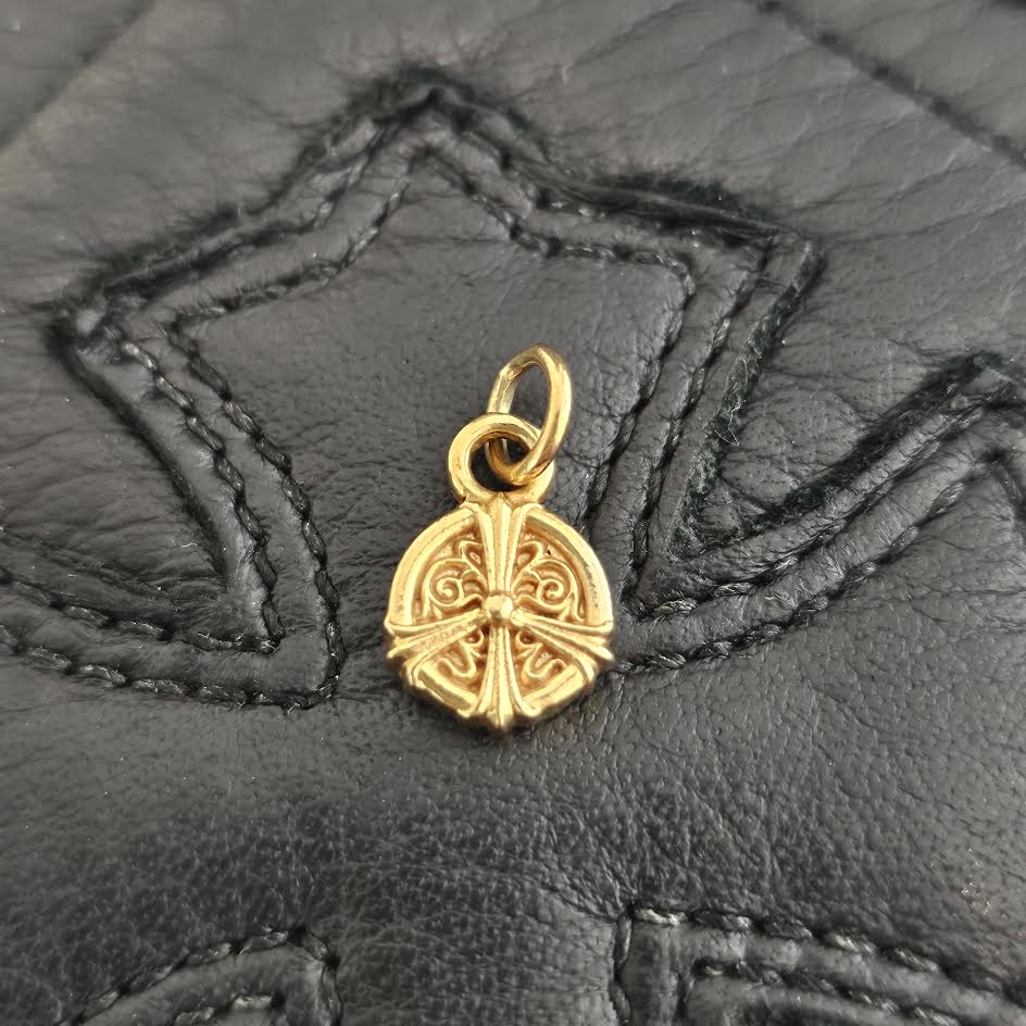 CHROME HEARTS 22K PEACE SIGN Pendant Top クロムハーツ 22K ピース