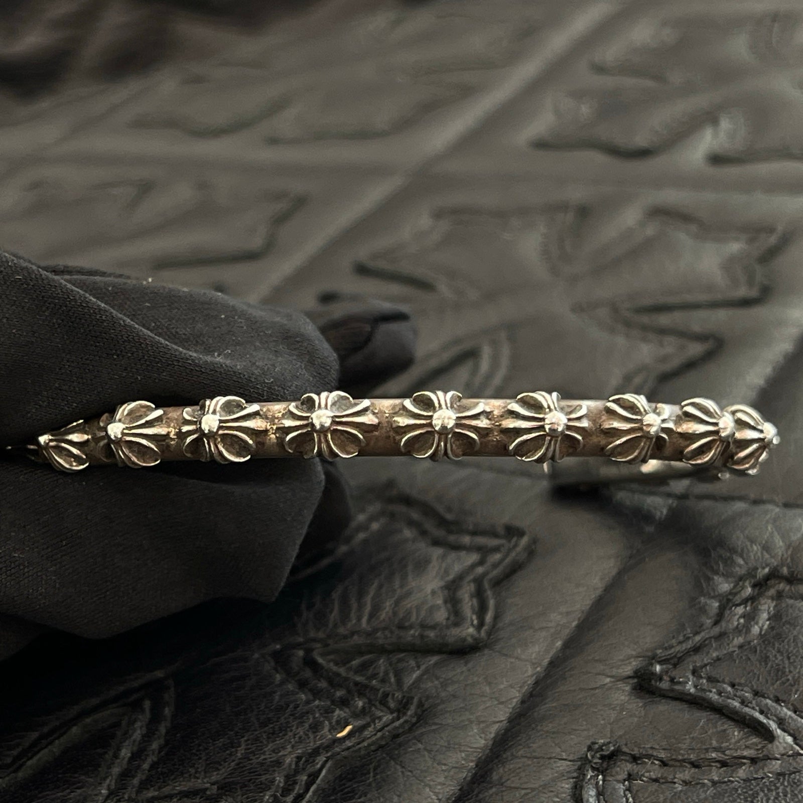 CHROME HEARTS CH Plus Cross Bangle クロムハーツ CHプラスクロス