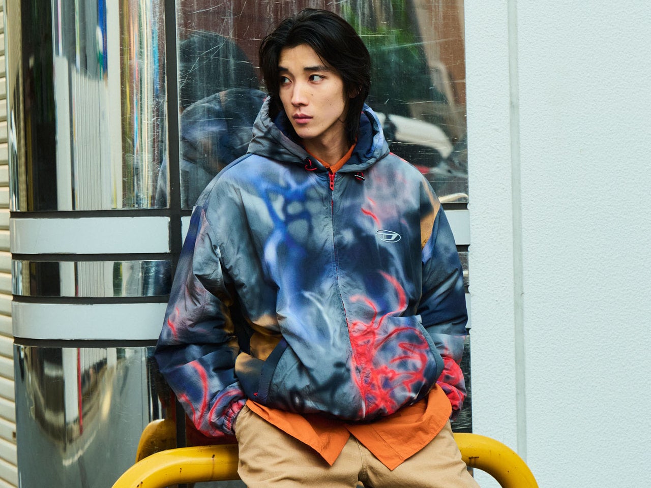 抽選で当たる！】「ディーゼル」のパッファージャケット〈サイズ46・48