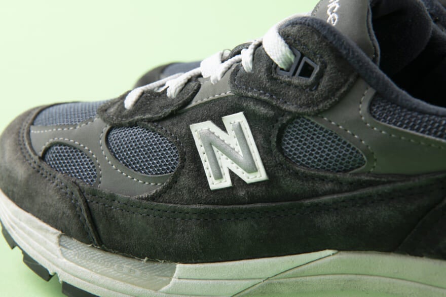 ネイビーの「ニューバランス」の「992」はカラーもフォルムも自分史上
