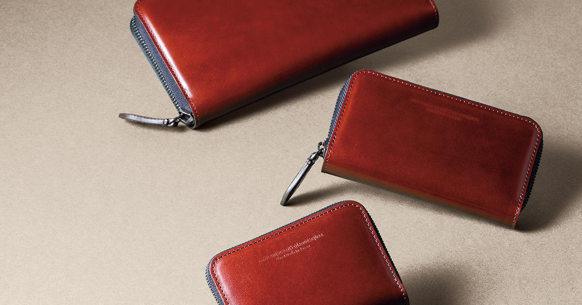 革の王様「コードバン」製ラウンドジップウォレット、3サイズどれを