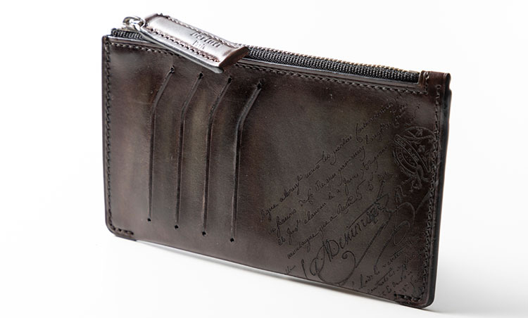 極薄財布「フラグメントケース」は この8つの一流メゾンから選ぶが吉